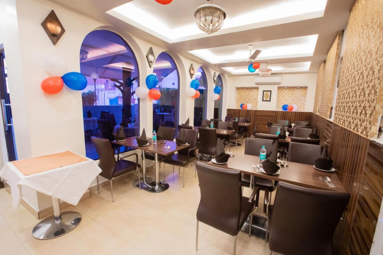 Hotel Surya International Делі Екстер'єр фото