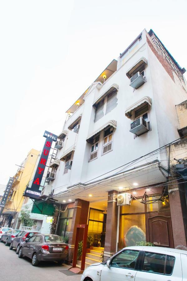 Hotel Surya International Делі Екстер'єр фото